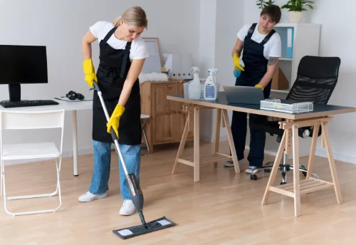 Nettoyage de bureau professionnel à Saint-Étienne-de-Gourgas